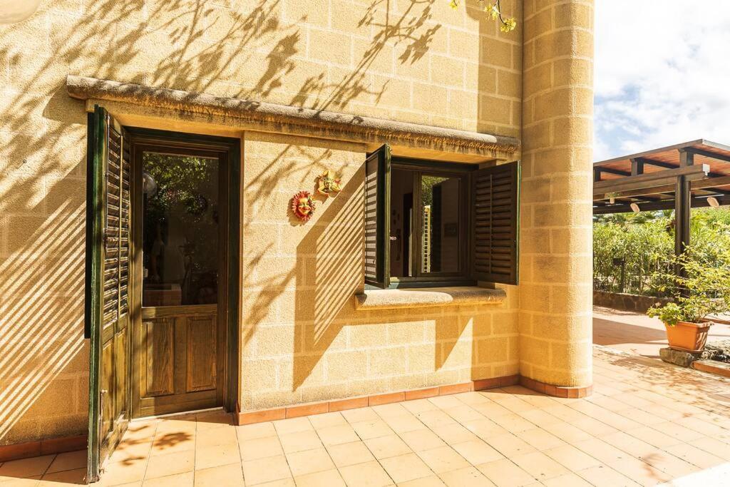 Casa Al Mare Dei 7 Emiri Villa Cefalu Exterior photo